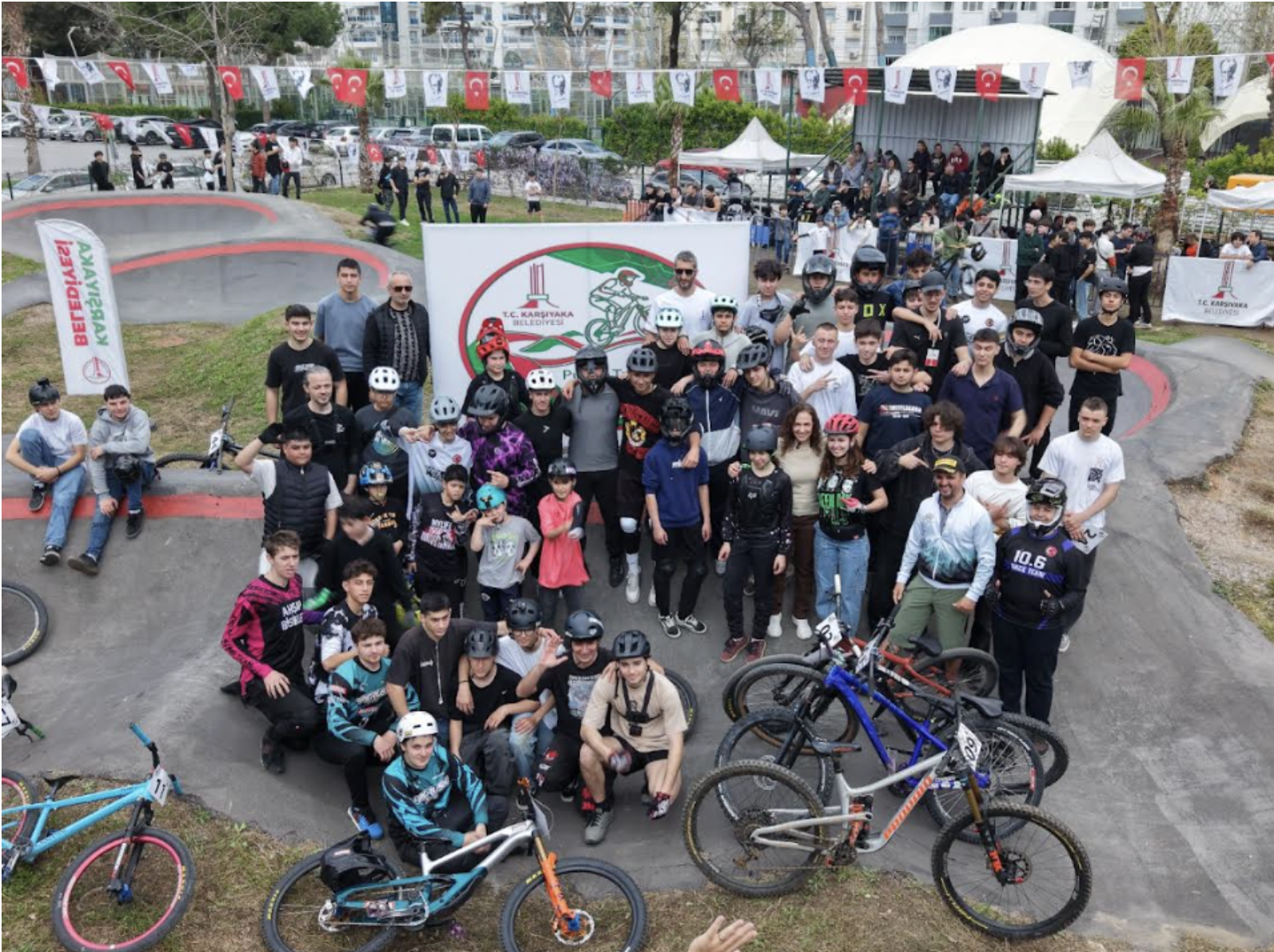 KARŞIYAKA BELEDİYESİ PUMPTRACK YARIŞI